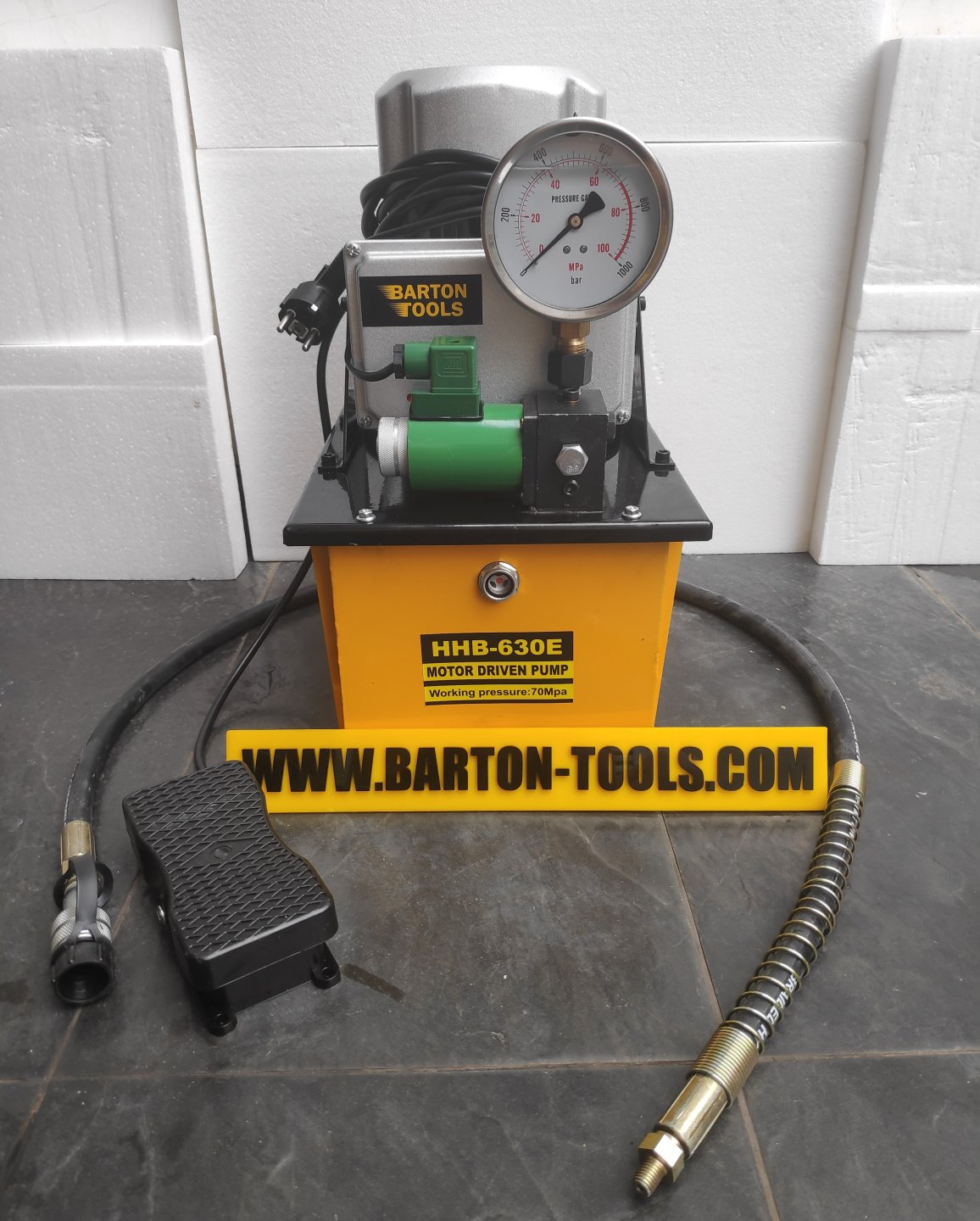 Electric Hydraulic Pump 8L 0.7L/min Auto Single Acting / Pompa Hidrolik