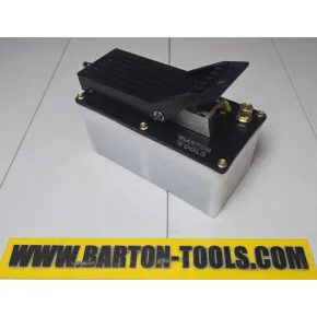 Air Hydraulic Pumps Air Pressure / Angin Compressor / Pneumatic Hydraulic Pump 1.6L Plastic Body BQ-DA1 BARTON 1 bq_da1