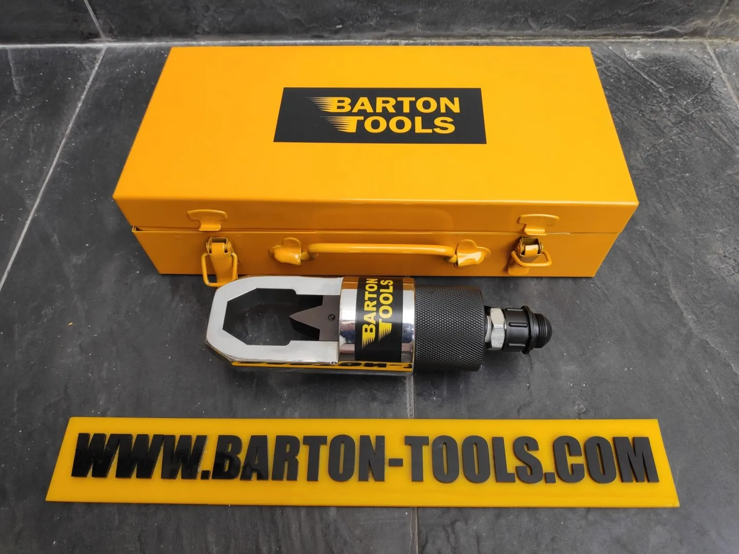 Hydraulic Nut Splitter Head / Kepala Penghancur Baut Hidrolik M8M24