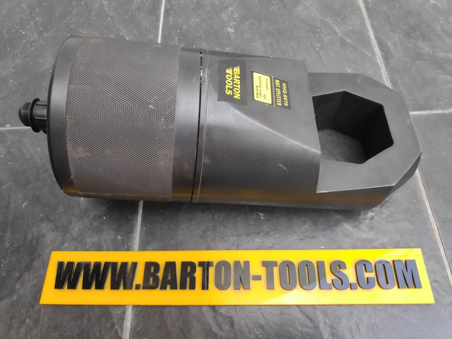 Hydraulic Nut Splitter Head / Kepala Penghancur Baut Hidrolik M39M48