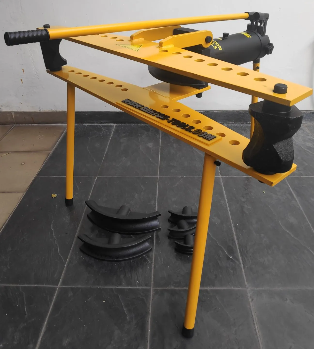 Hydraulic Pipe Bender 1/2"4" with Stand HHW4J BARTON Hydraulic Pipe