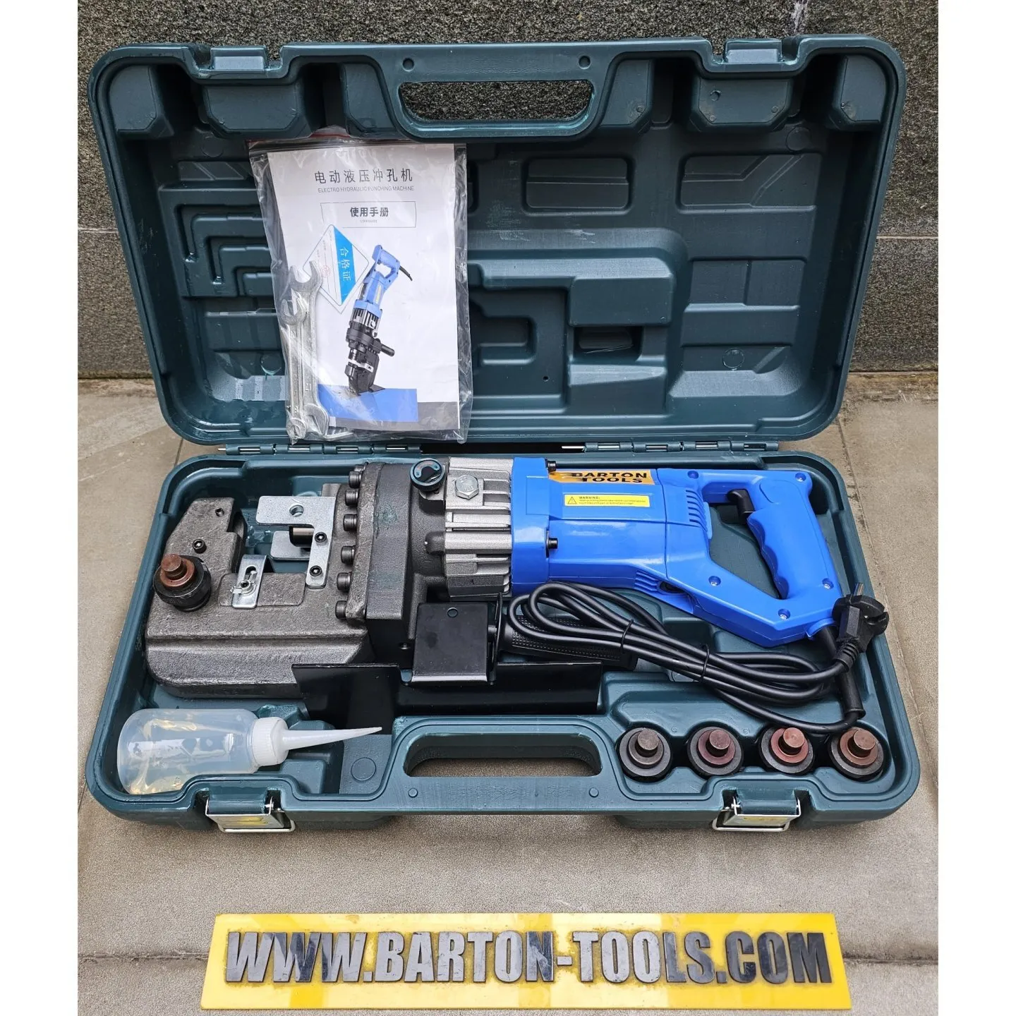 Electric Hydraulic Punching Machine / Knockout Hole Puncher Diameter